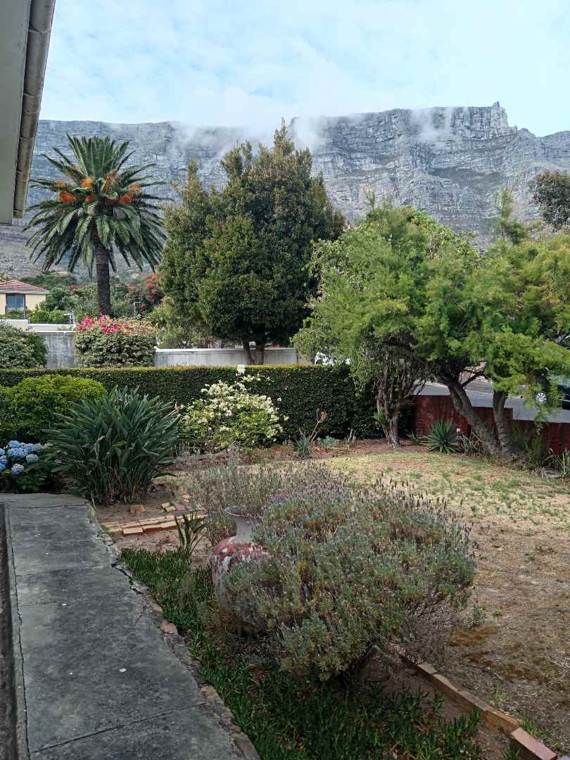 3 Bedroom Property for Sale in Vredehoek Western Cape